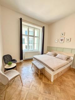 FREE PARKING- 2BDR Apartment in Wenceslas Square - Prague - 8