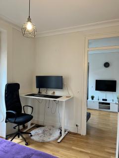 Private Room Geneva Eaux-Vives, 2 min from the lake - Genf - 8