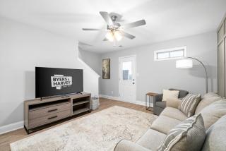 Unit #908 Peachers Place Townhomes - 2