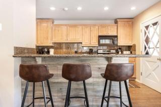 Private Hot Tub and Sauna, Right on Fairway, Minutes From Vail Village & Golden Peak - 7