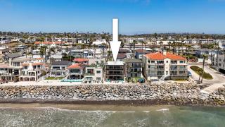 Beachfront Retreat - Oceanside - 8