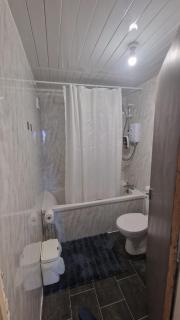 Charming simple twin bed room - Glasgow - 6