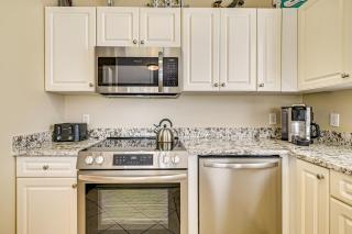 2 Mi to Beach Pool-View Myrtle Beach Escape! - Myrtle Beach - 2