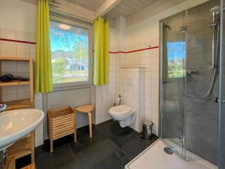 Familienunterkunft Wiesengeflüster E8 - strandnah mit Sauna und Garten - Röbel - 5