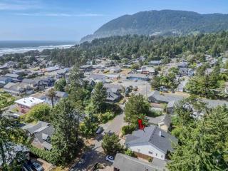 Eleanor Edward Cottage by the Sea MCA 148 - Meredith Lodging - Manzanita - 5