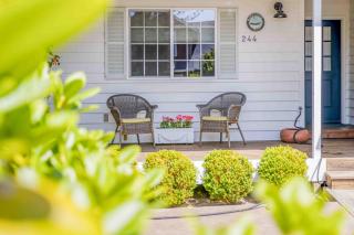 Eleanor Edward Cottage by the Sea MCA 148 - Meredith Lodging - Manzanita - 3