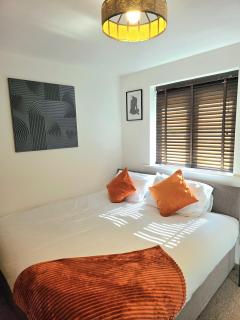 Lakeside Family stay - Oakham - 5