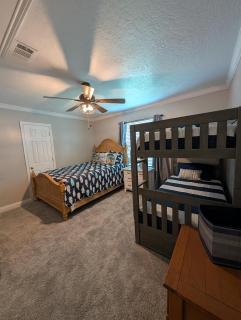 Pet Ramp Ocean Views Sleeps 12 75 TV KING beds - Bolivar Peninsula - 2