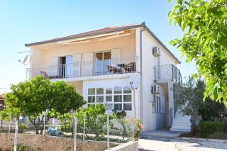 Apartment Natasa - Vinišće - 3