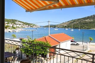 Apartment Natasa - Vinišće - 4