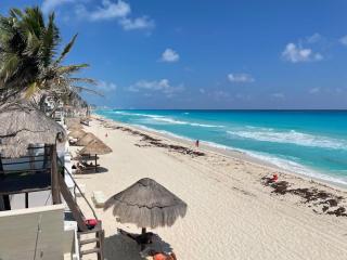 Favorito de todos - Depto en condominio con PLAYA - Cancún - 5