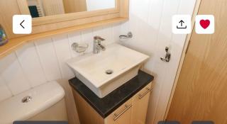 12 Field Views - 2 Bedrooms 2 bathrooms - 1 shower - 1 bath No sign written vans - High Hesket - 1