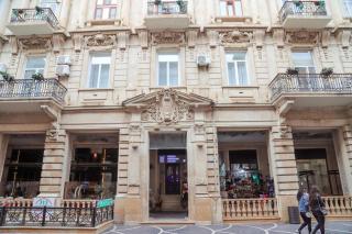 White Hotel Nizami City - Bakoe - 0