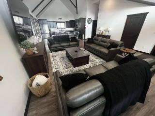 Polar Den Cabin - Valemount - 3