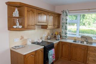 Wren Cottage - - 2