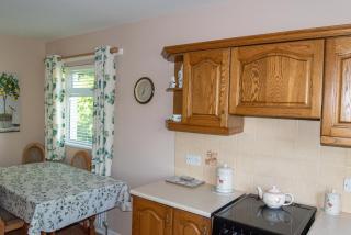 Wren Cottage - - 3