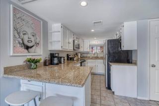 Mid-century Modern In The Heart Of Phoenix! - Phoenix - 0