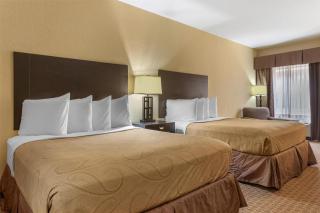 Best Western Bastrop Pines Inn - Bastrop - 8