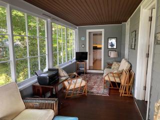 Gregg House - Amazing Views, Sunsets, Private Beach & boathouse - Falmouth - 3