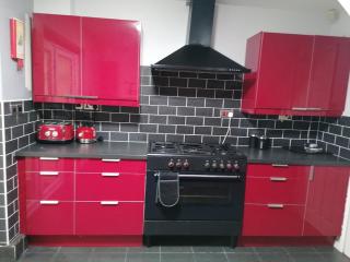 Cosy 3 bedroom house near dudley zoo - Dudley - 9
