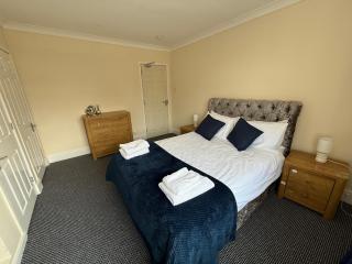 Cosy 3 bedroom house near dudley zoo - Dudley - 1