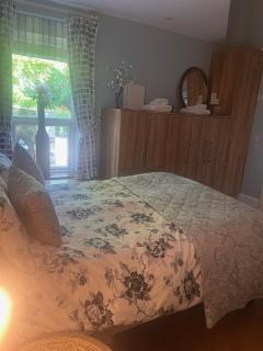 Stone Lodge Bed & Breakfast - Navan - 1