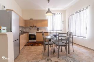 Omiros - Spacious Seaside House At Poros - 6