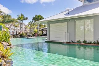 Beautiful Beachside Escape - Alexandra Headland - 6