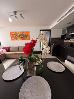 Bellini Luxury Suite - Vista al Río y Ciudad - Guayaquil - 7