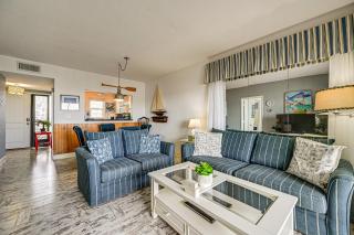 Steps to Naples Bay and Tin City Condo with Pool! - Naples - 8