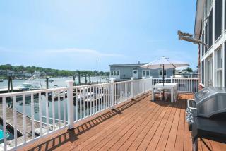 Stay at Smith Cove - Gloucester - 9