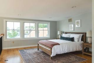 Stay at Smith Cove - Gloucester - 5