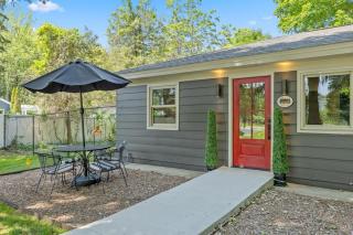 The Pines-Petsfenced yardhot tub town - Saugatuck - 8