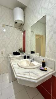 Zamalek Gem Balcony & Nile View Apt - Il Cairo - 6