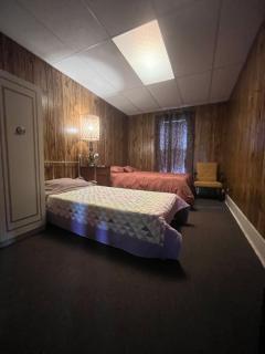 Seventies Sanctuary - - 5