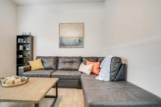 Near Casino and Shops Cozy Apt in West El Paso! - 6