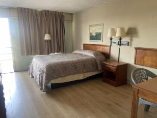 Tyle Inn & Suites - Tyler - 4