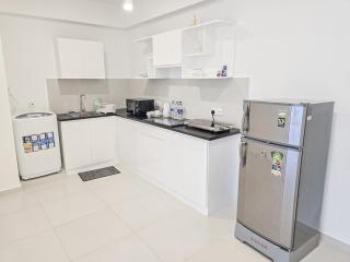 Luxury Beachfront Apartment - Wattala - 2