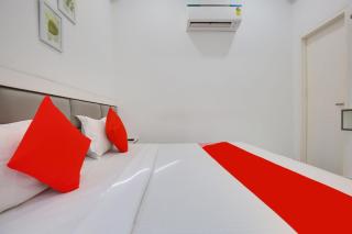 Hotel O Sky White House - Ludhiana - 1