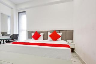 Hotel O Sky White House - Ludhiana - 4