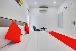 Hotel O Sky White House - Ludhiana - 5