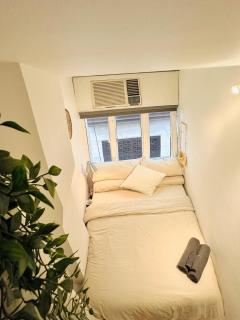 Flat B, private bathroom, private kitchen pantry - Hong Kong - 7