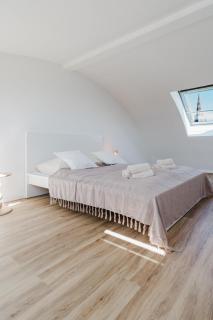 2 BR Penthouse Loft - WHIRLPOOL - TERRASSE - WIFI - ZENTRAL - KÜCHE - KAFFEE - PARKHAUS - Wiesbaden - 1