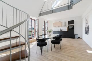 2 BR Penthouse Loft - WHIRLPOOL - TERRASSE - WIFI - ZENTRAL - KÜCHE - KAFFEE - PARKHAUS - Wiesbaden - 3