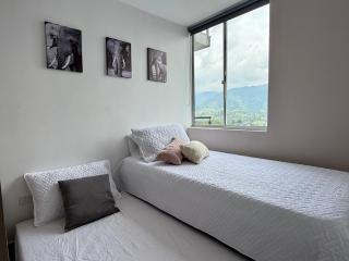 Acogedor Refugio Céntrico con Parking Privado - Armenia - 7