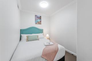 Leafy and Quiet 2BR - Close to Hospital with Parking - 5