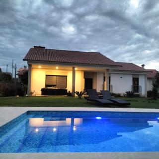 Chalet Vacacional As Aceñas - Morán - 0