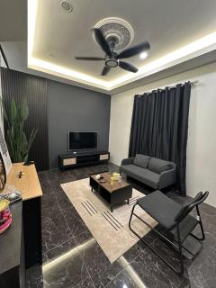 SIXTYSIXLUXE 3Br 2B - Penampang - 0