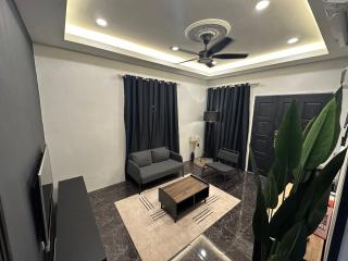 SIXTYSIXLUXE 3Br 2B - Penampang - 3