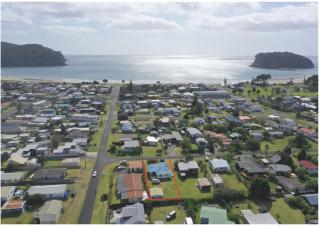 SYLV103 - THE ORIGINAL BEACH BACH - Whangamata - 0